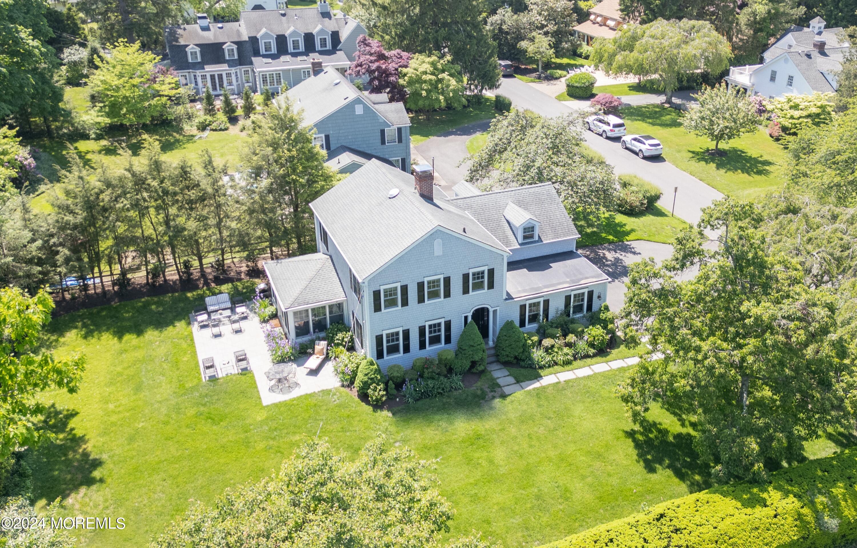 1 N Cherry Lane