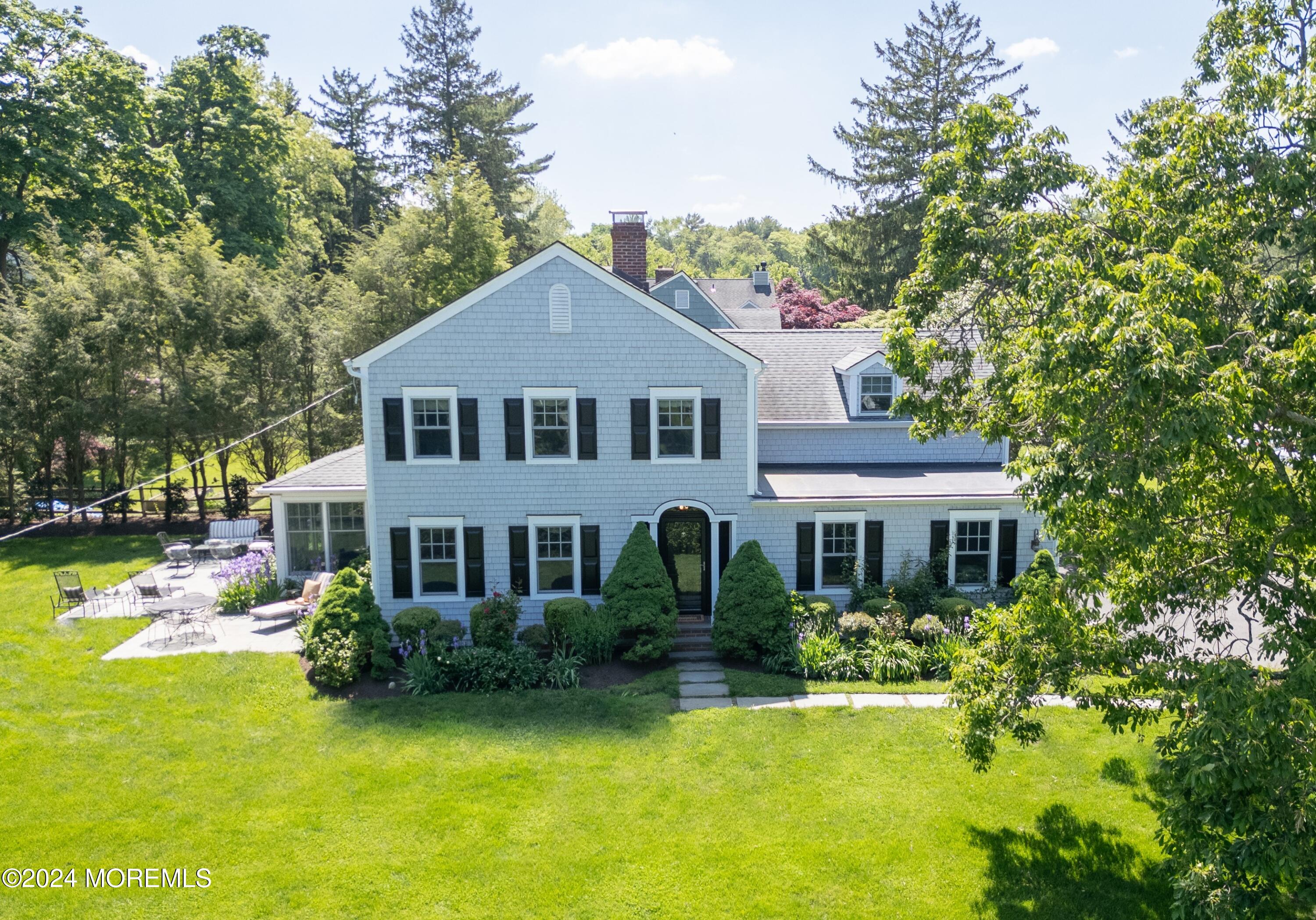 1 N Cherry Lane