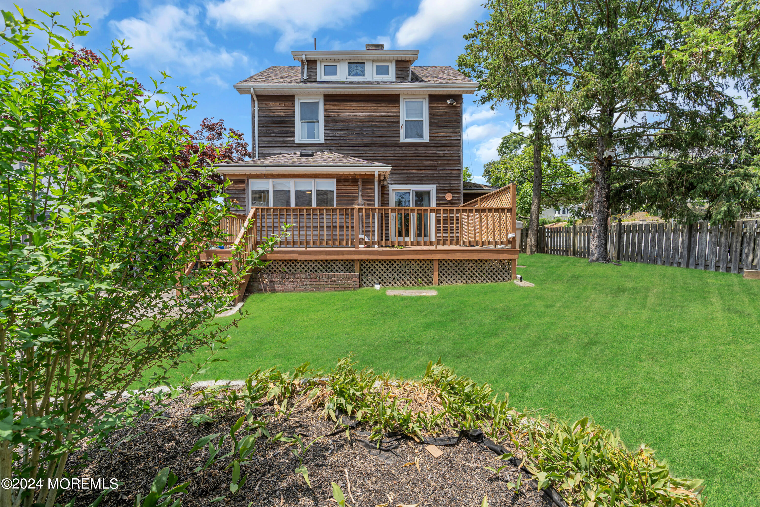 22 Oak Avenue