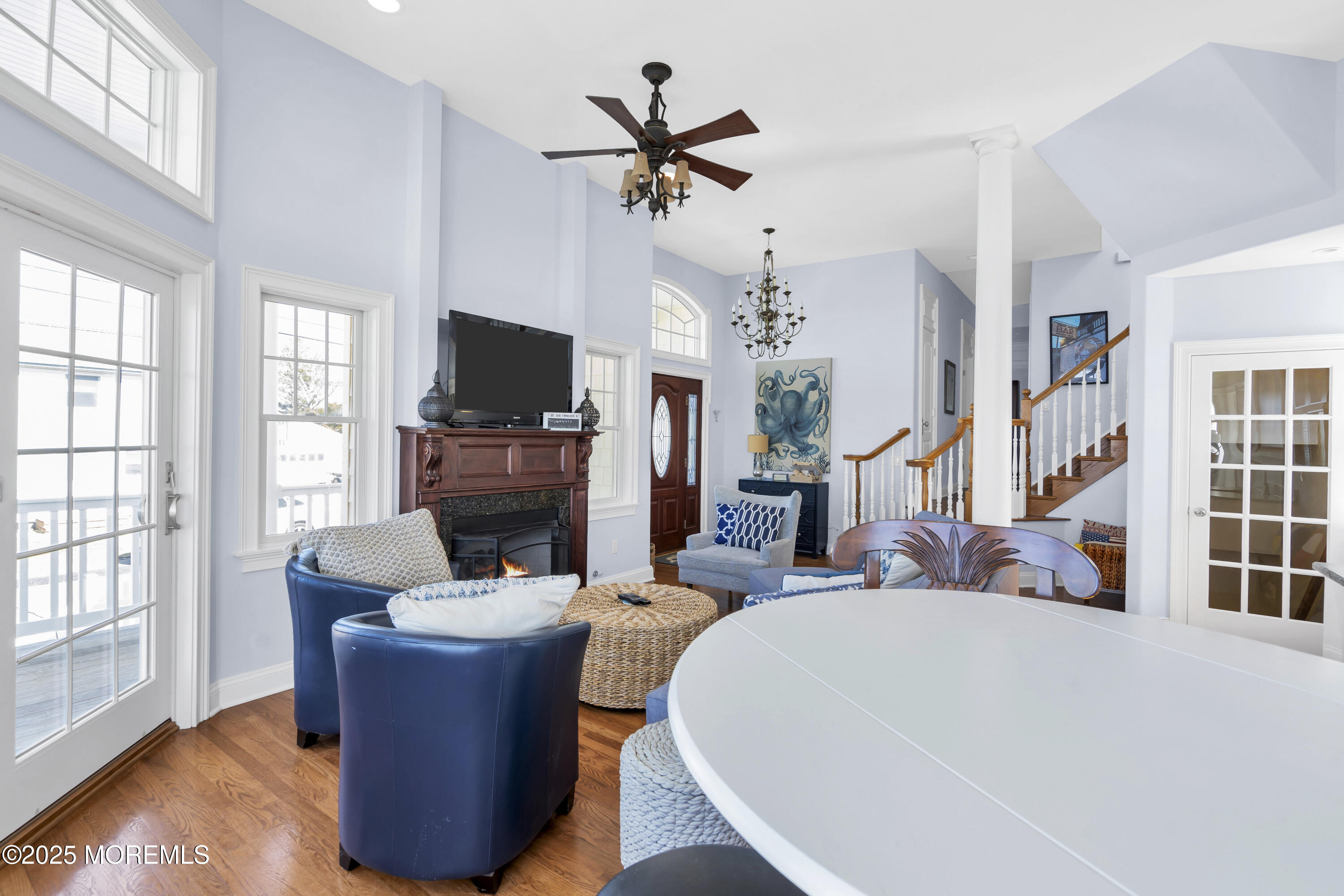 22 W 13th Street, A
