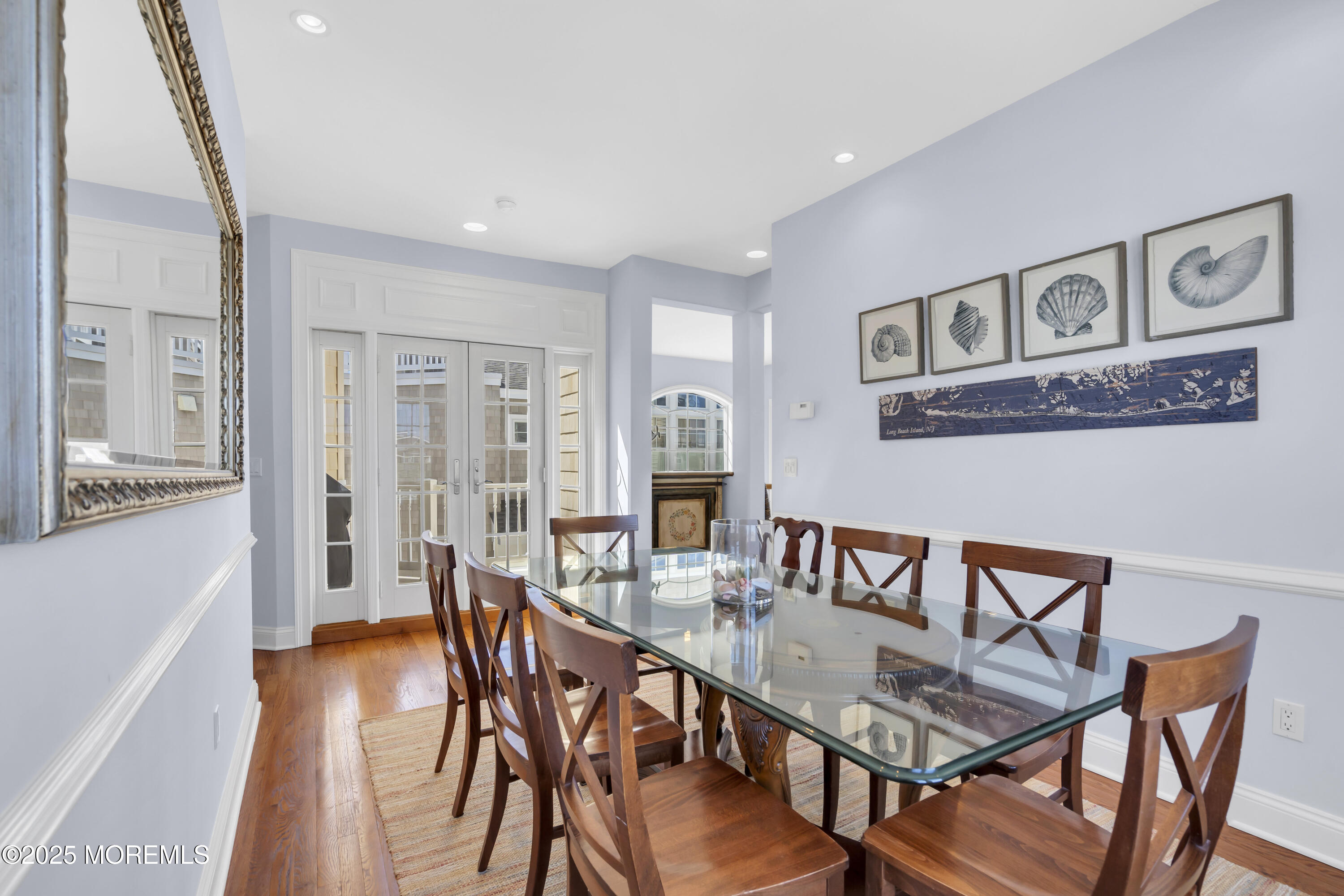 22 W 13th Street, A