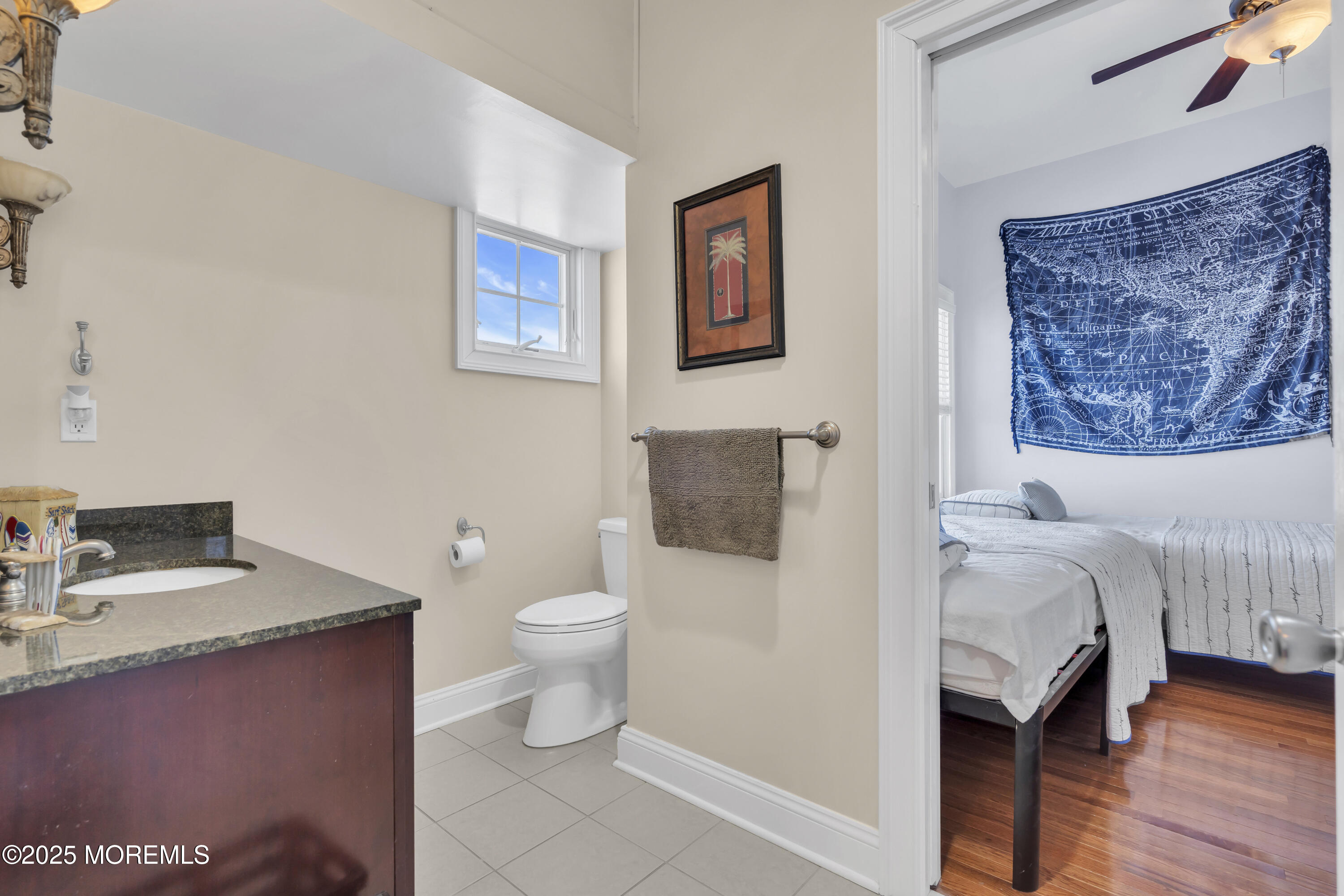 22 W 13th Street, A