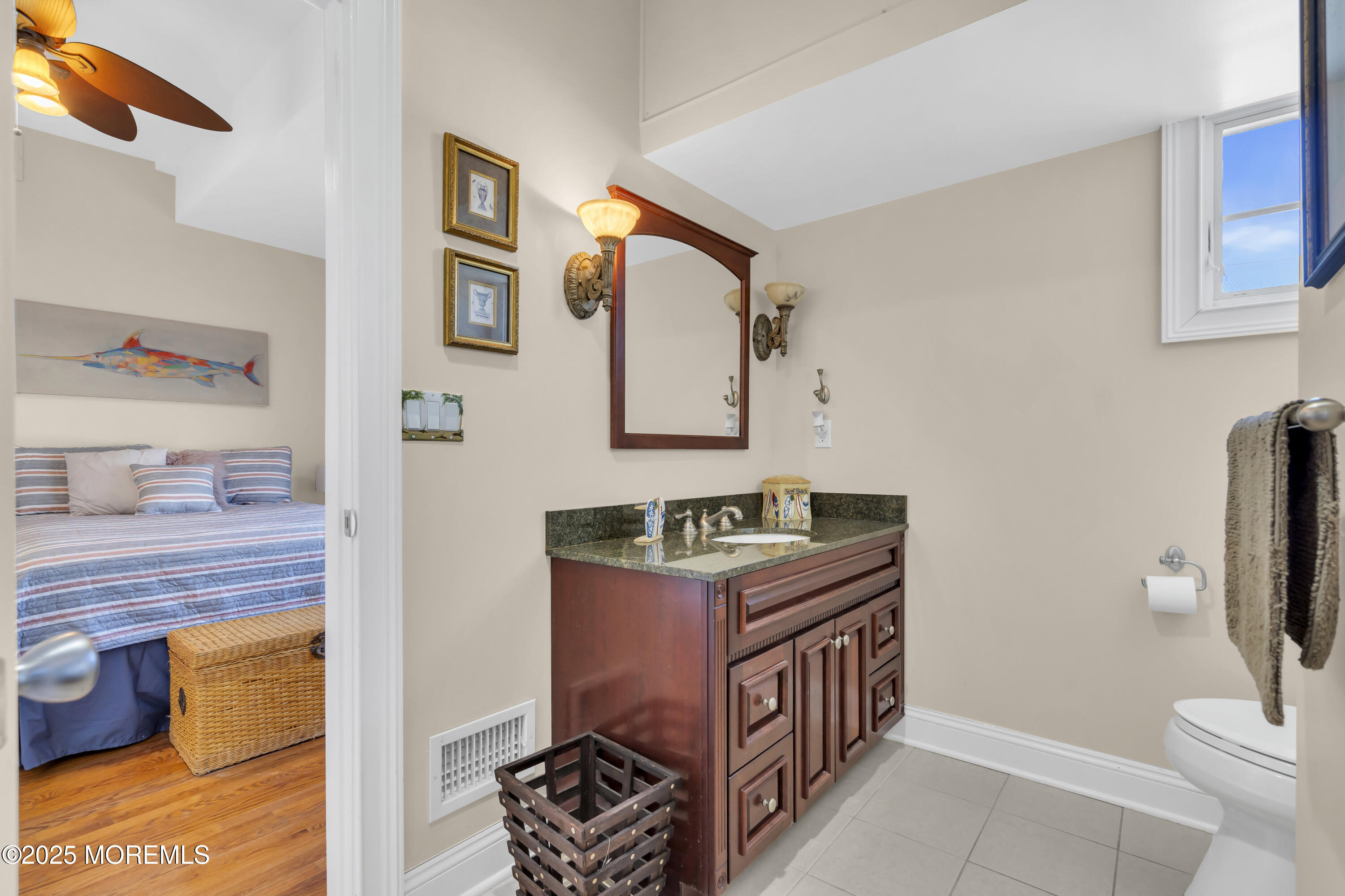 22 W 13th Street, A