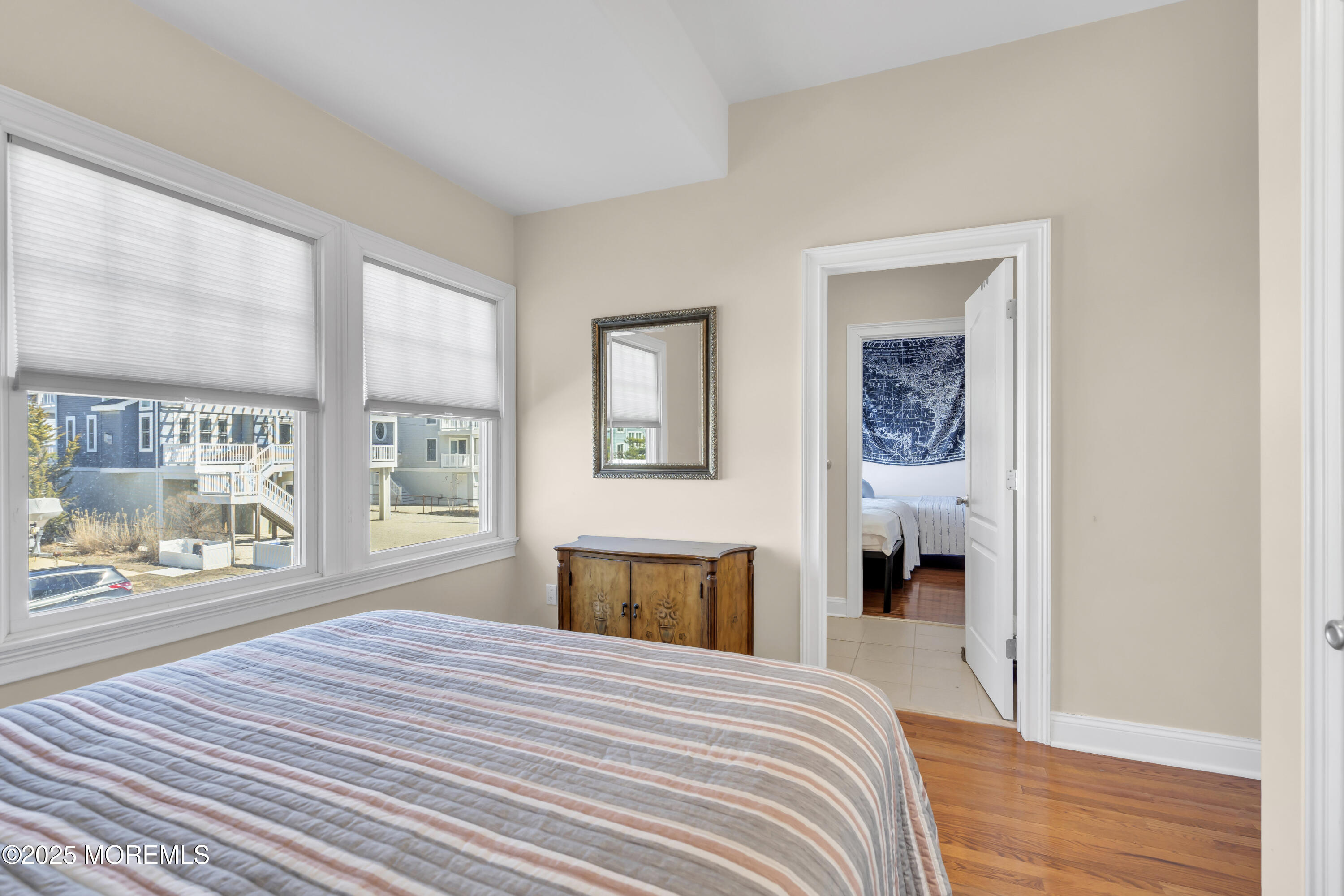 22 W 13th Street, A