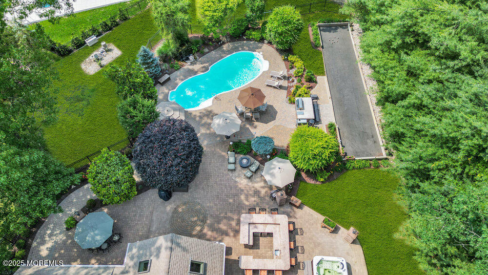 203 Stone Hill Road