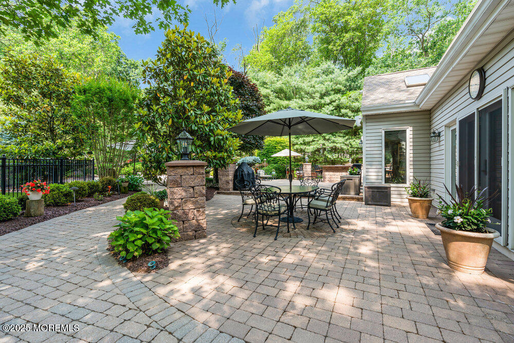203 Stone Hill Road