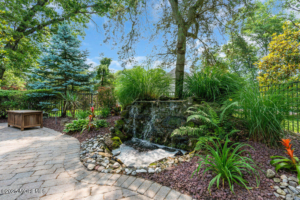 203 Stone Hill Road