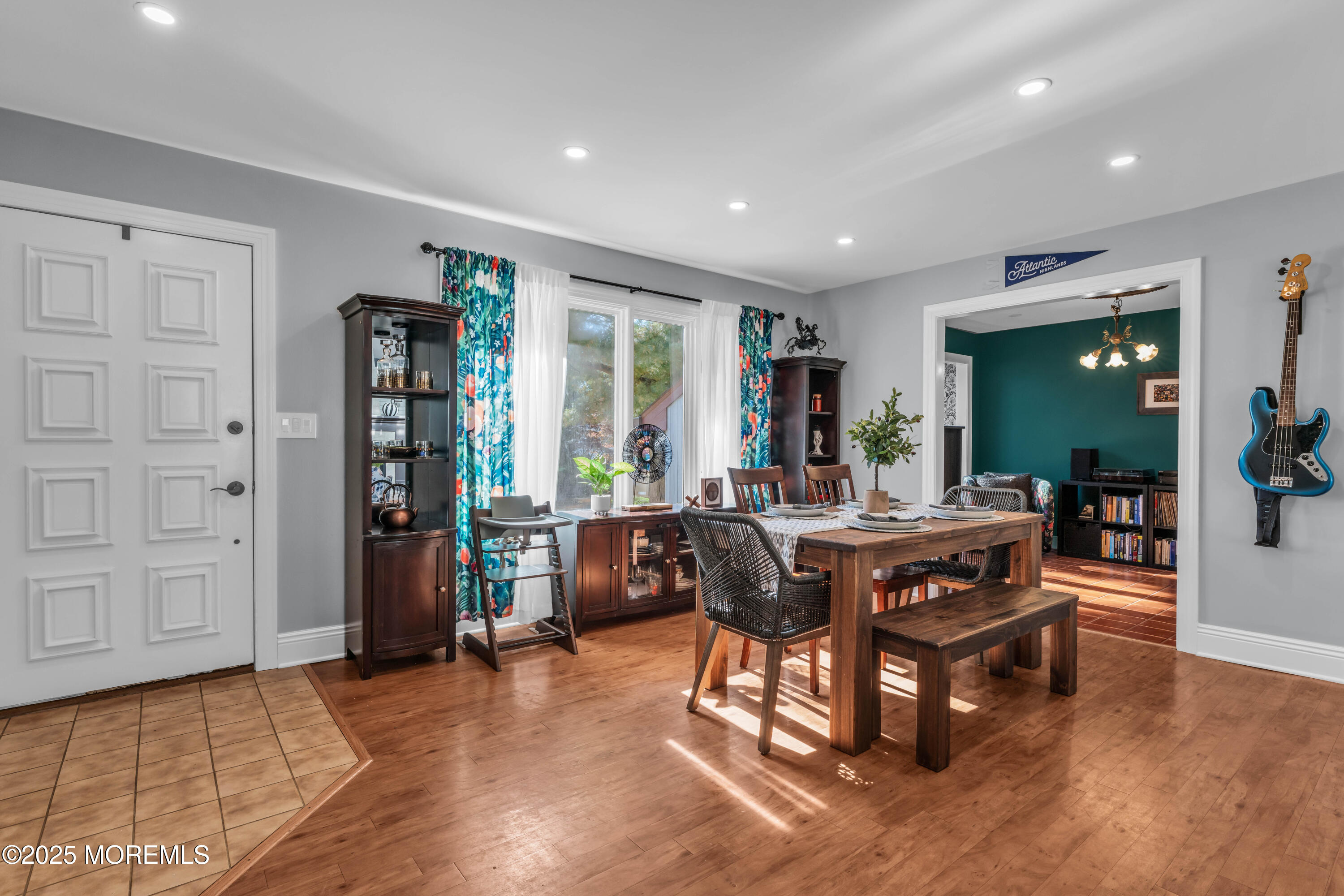 90 E Lincoln Avenue