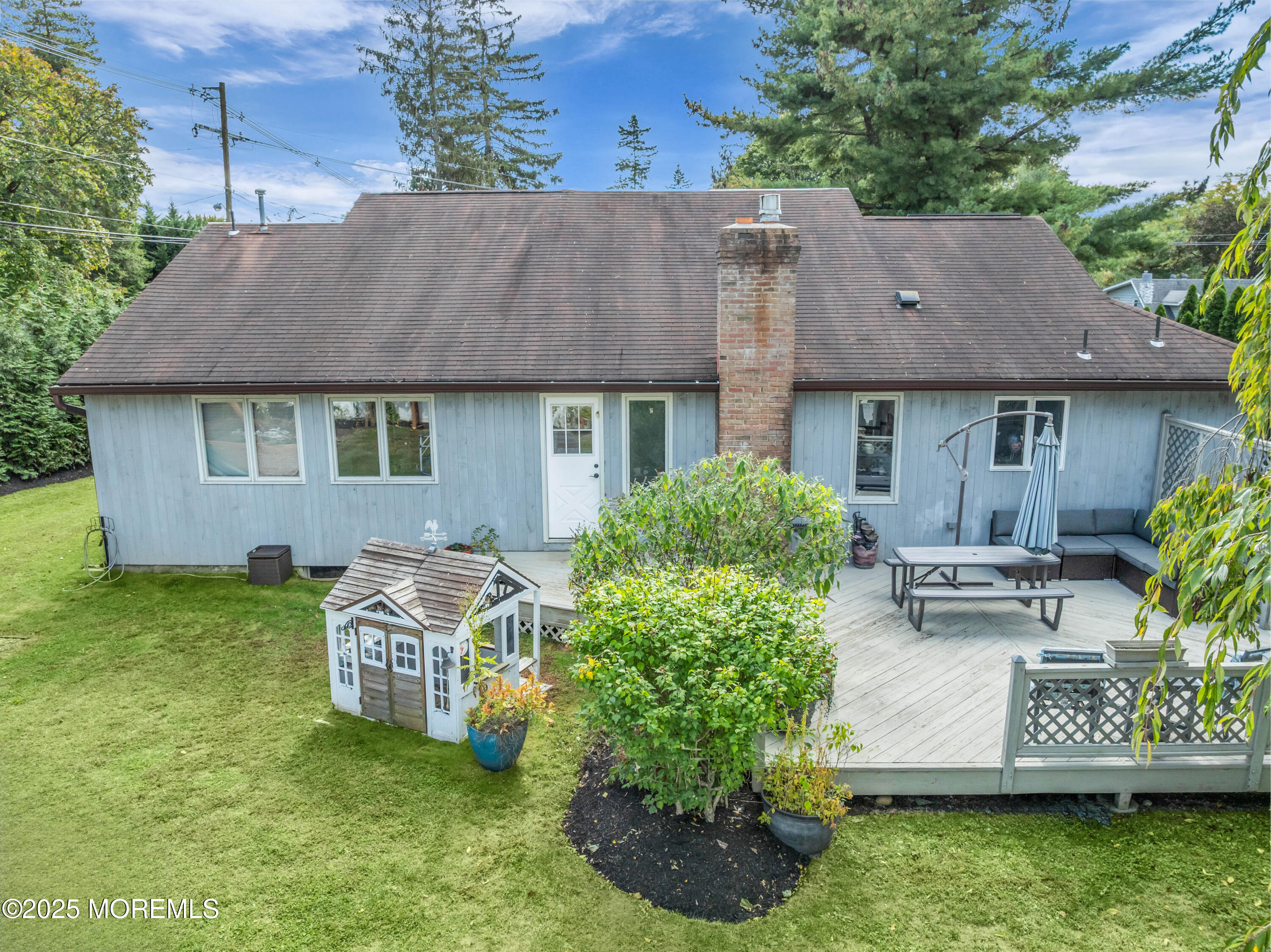 90 E Lincoln Avenue