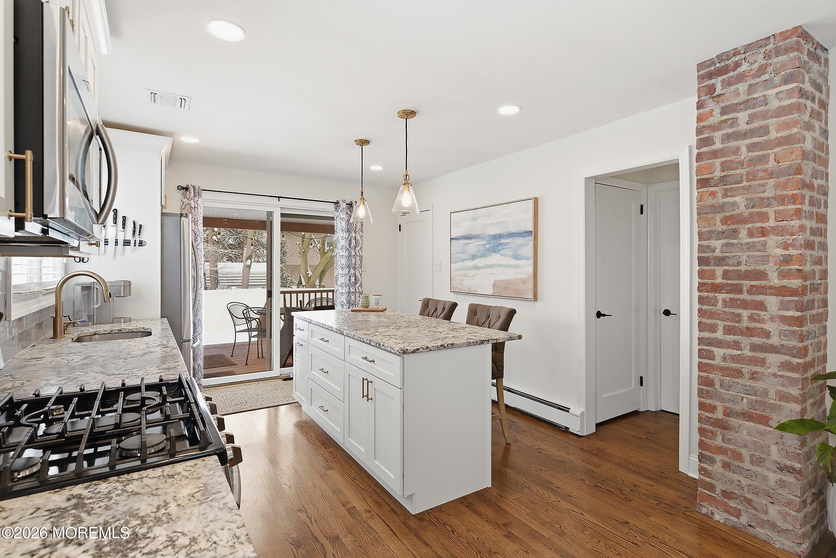 190 8th Street