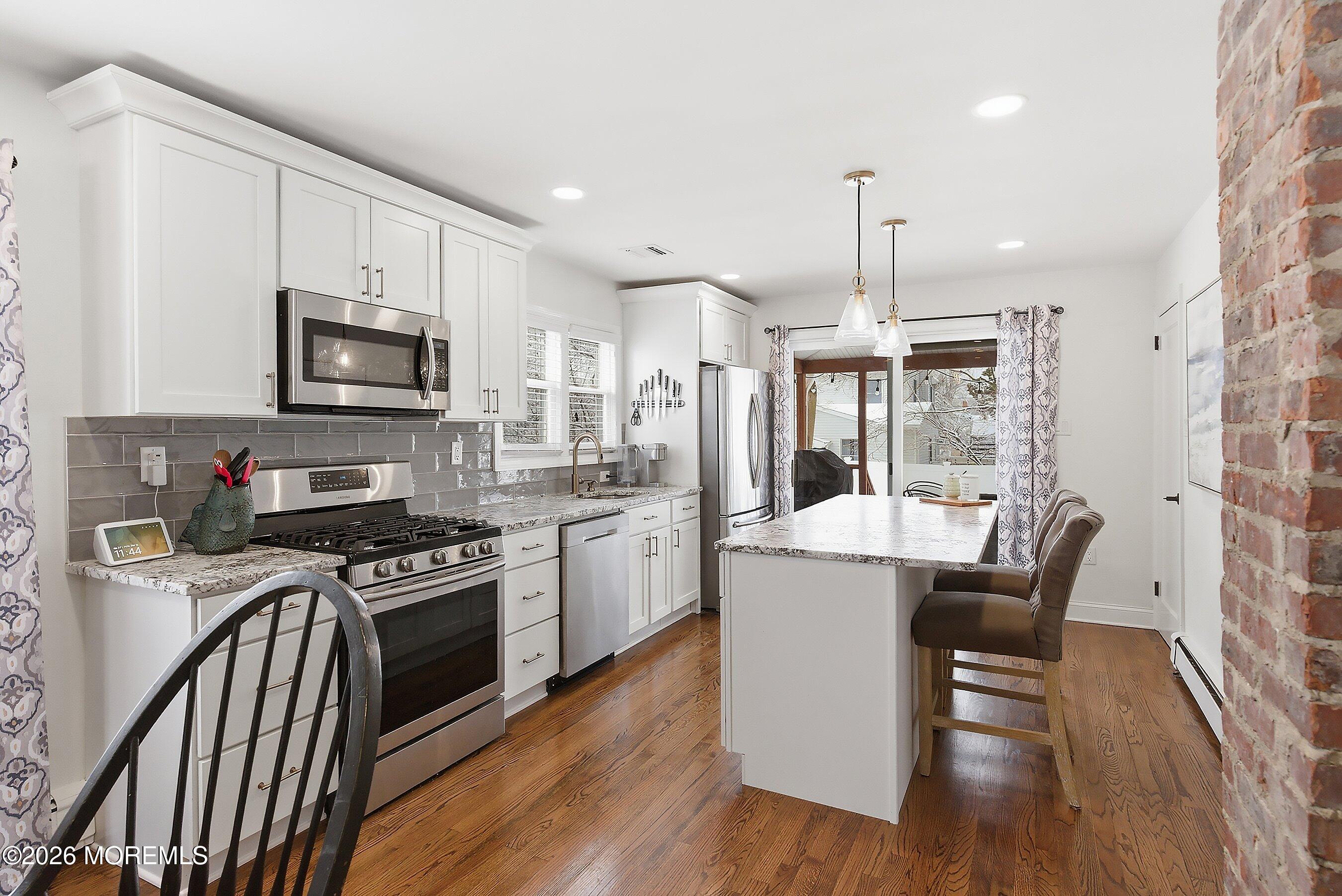 190 8th Street