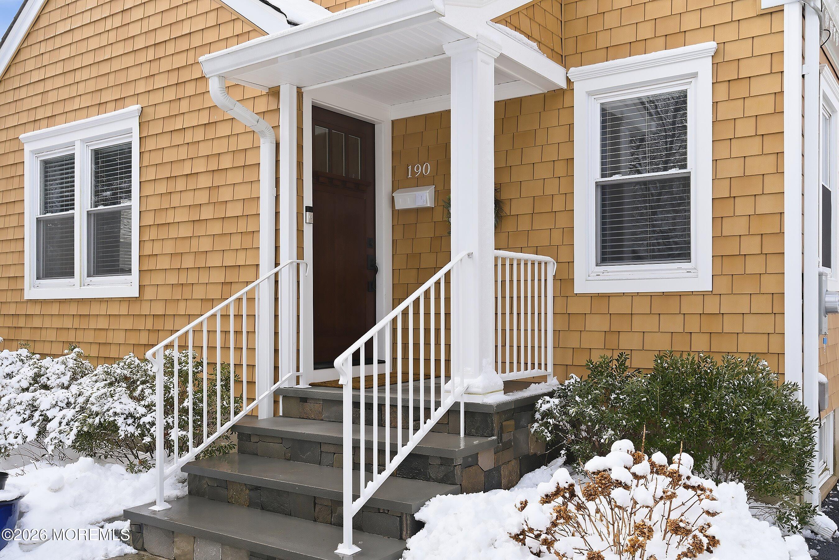 190 8th Street