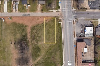 1520 E Robert Street