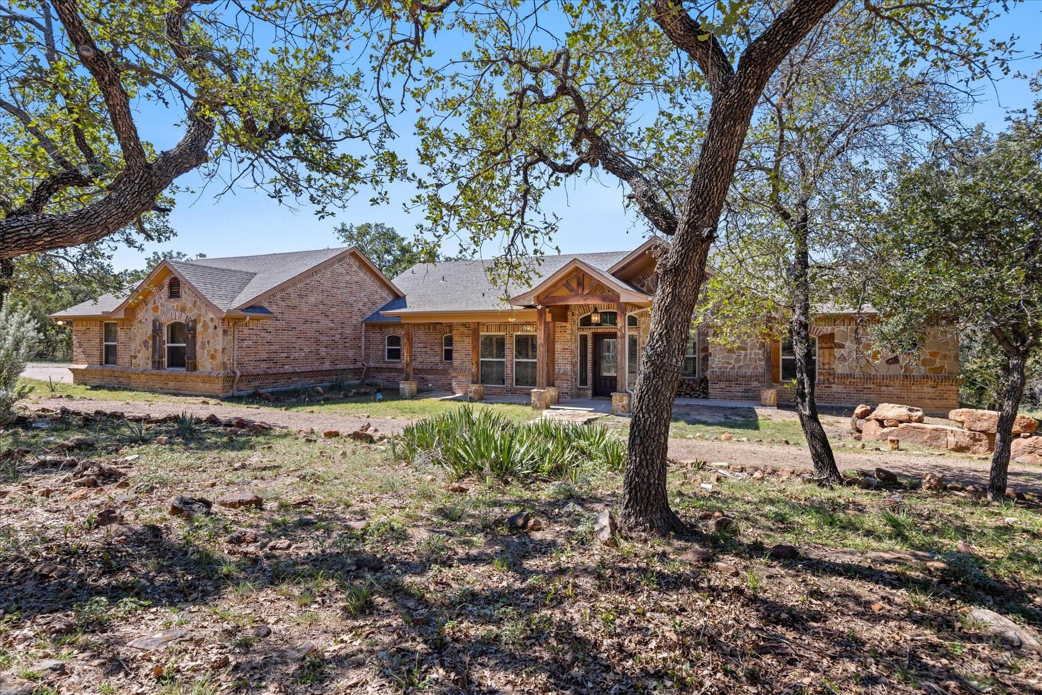 255 Stagecoach Trail