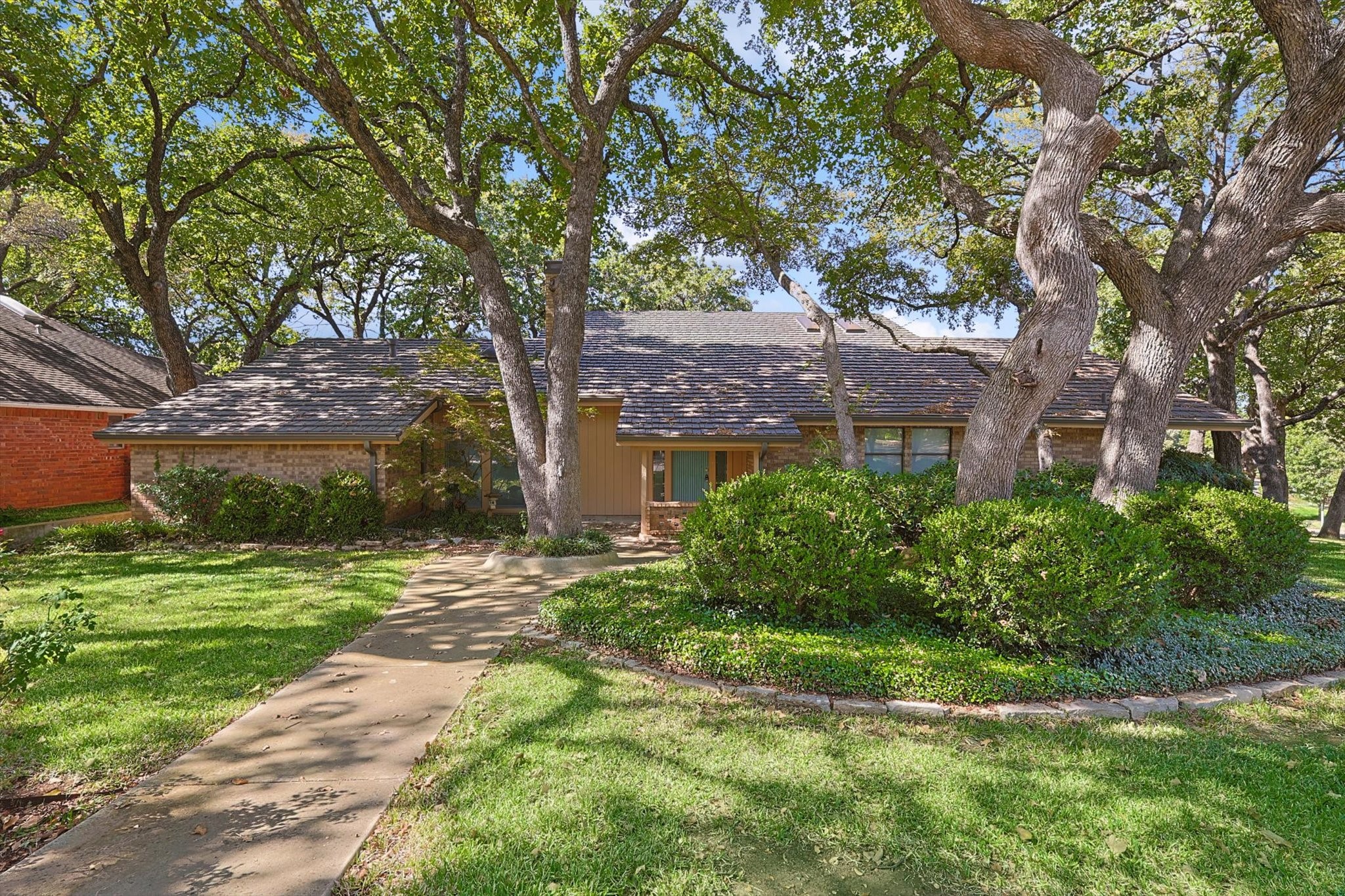 426 Rolling Hills Trail