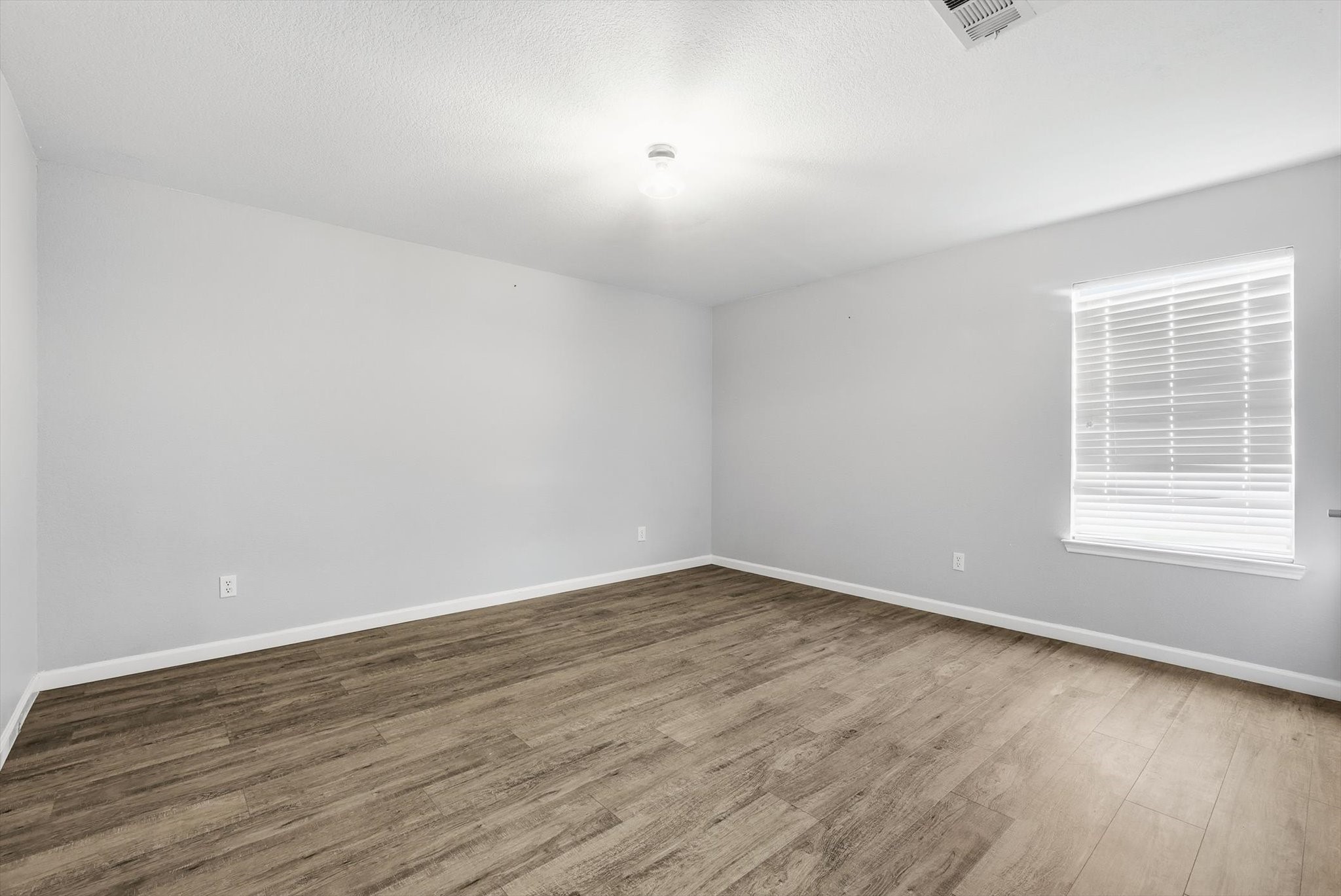 10733 Kittering Trail