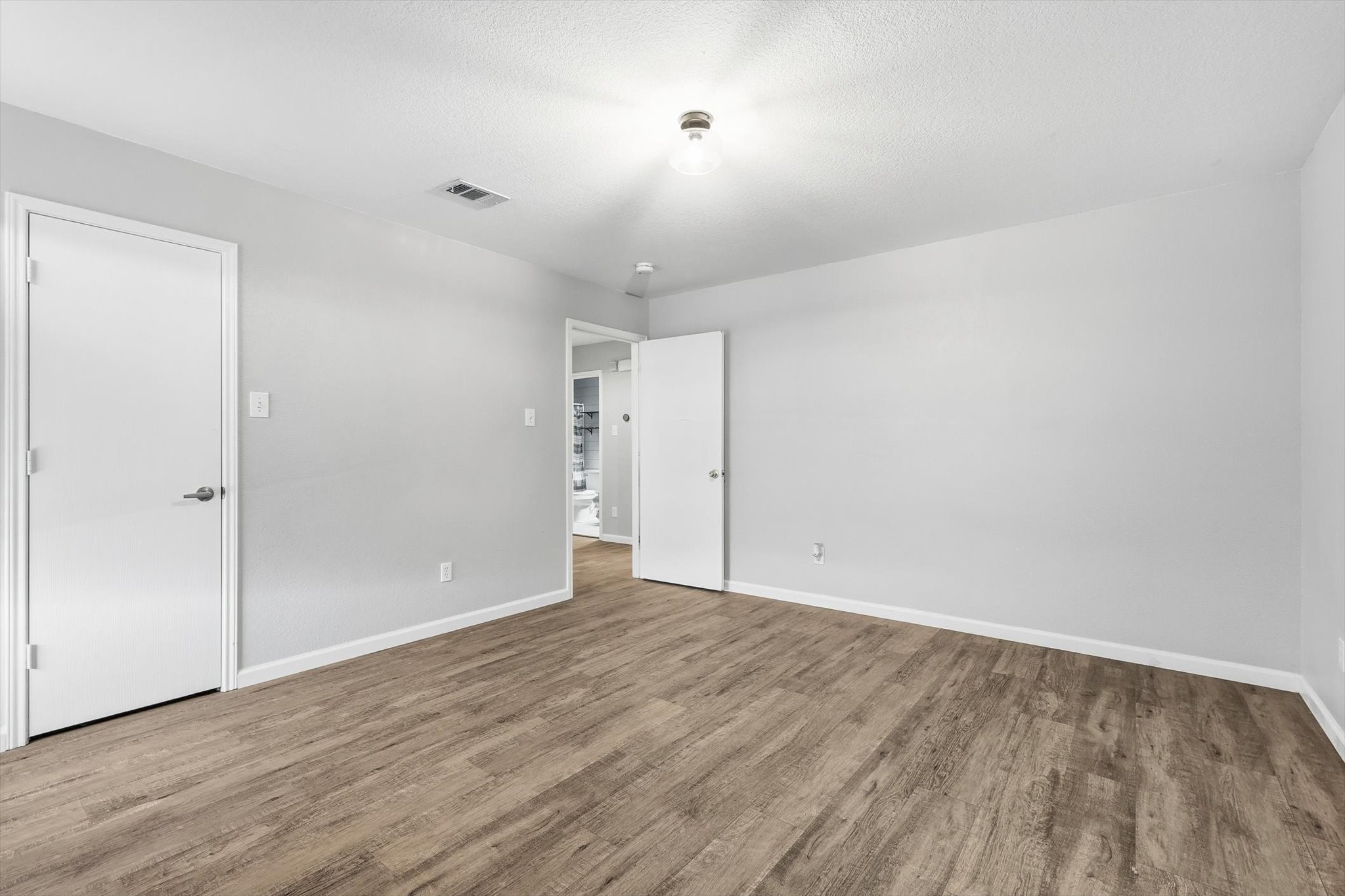 10733 Kittering Trail