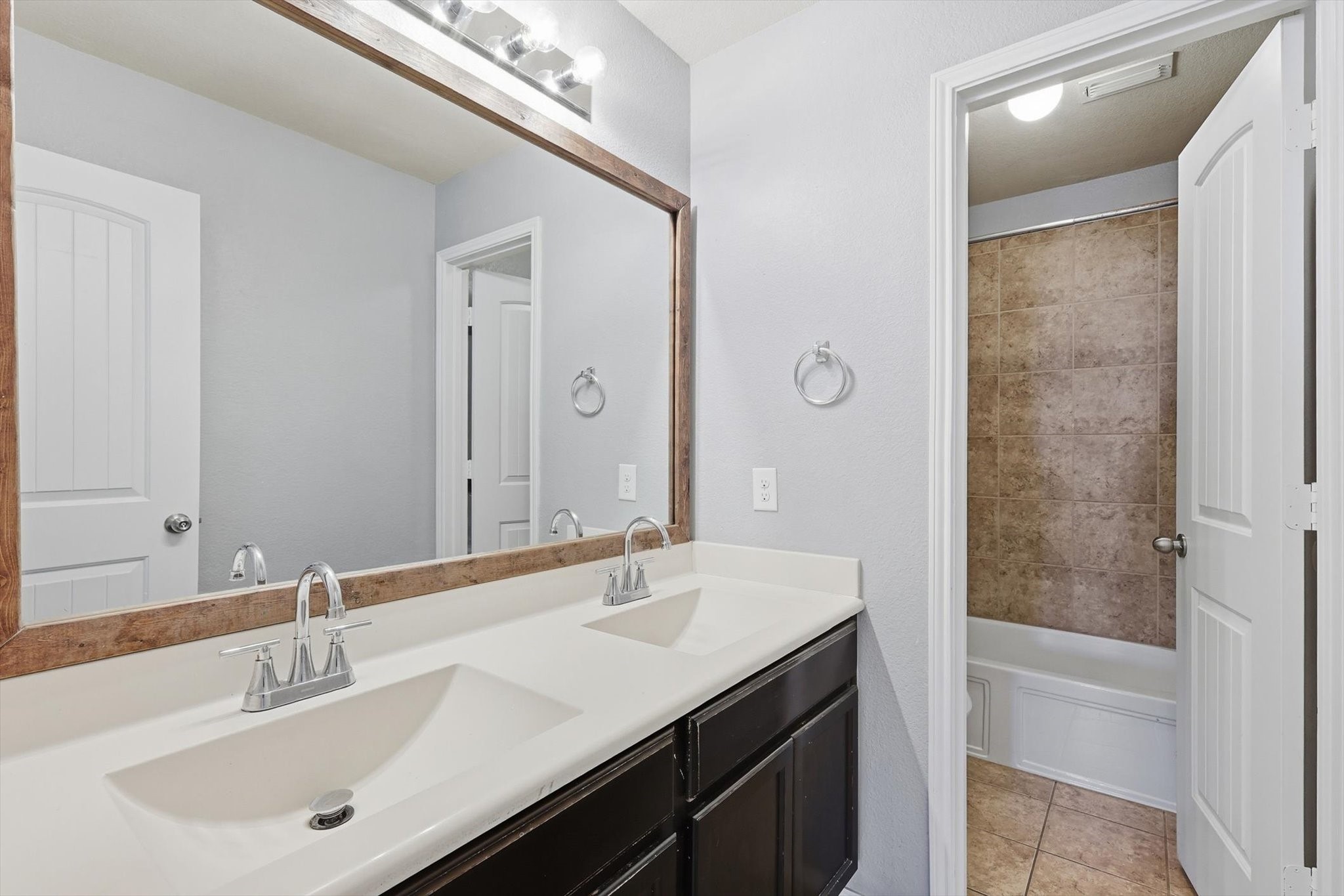 14344 Artisan Drive