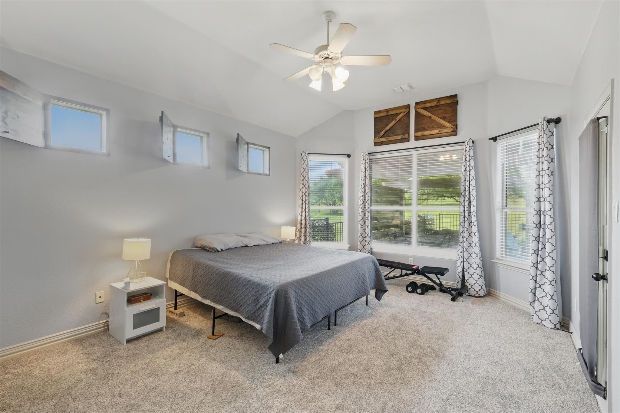 10701 Los Rios Drive