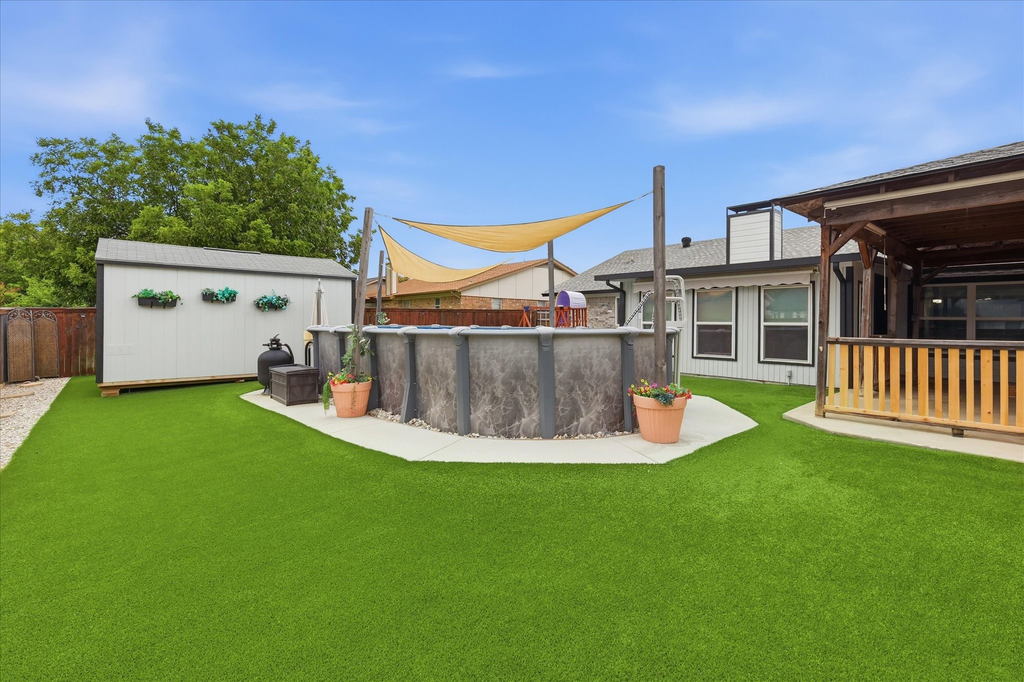 6572 Ridglea Drive