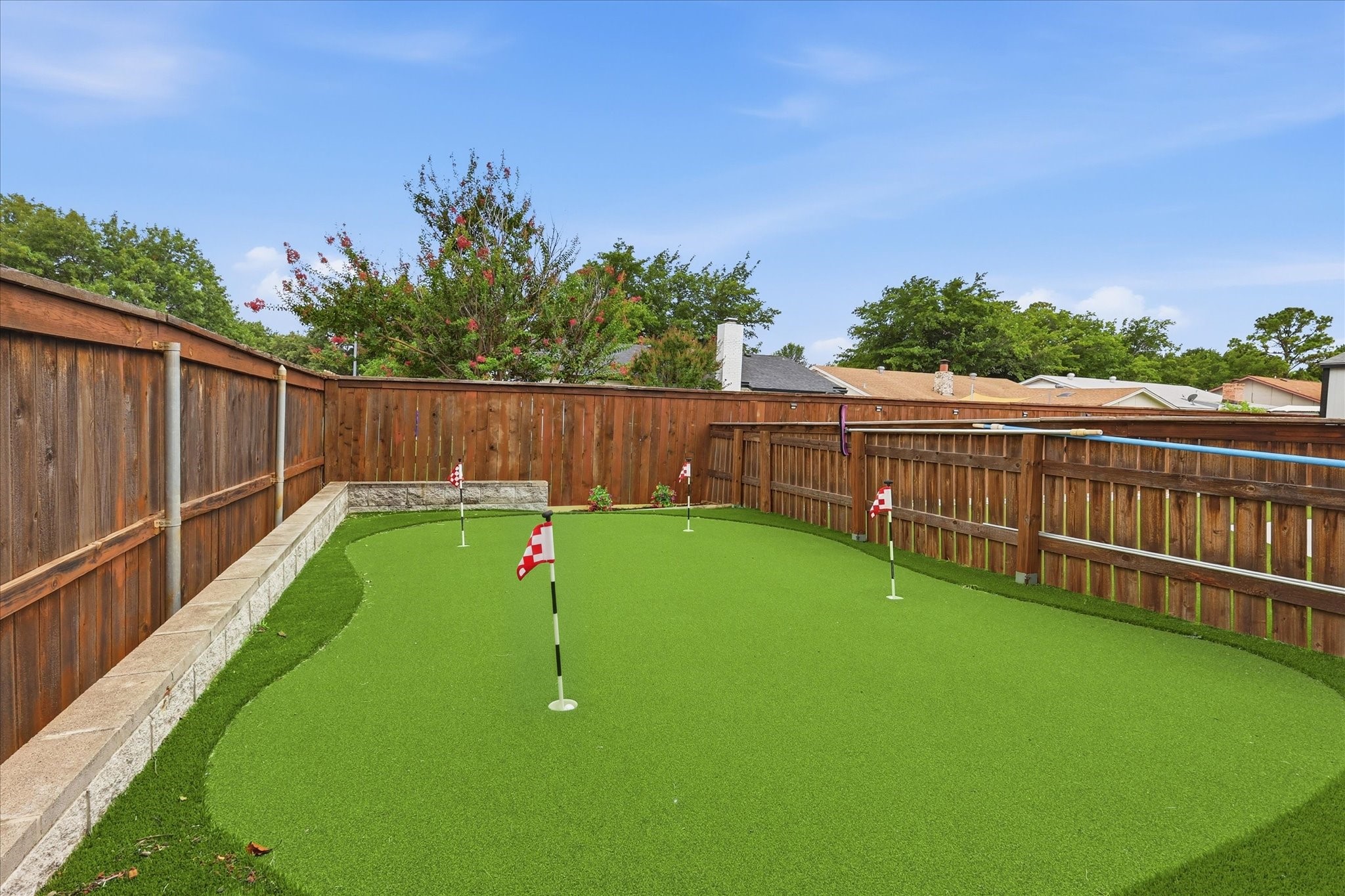 6572 Ridglea Drive