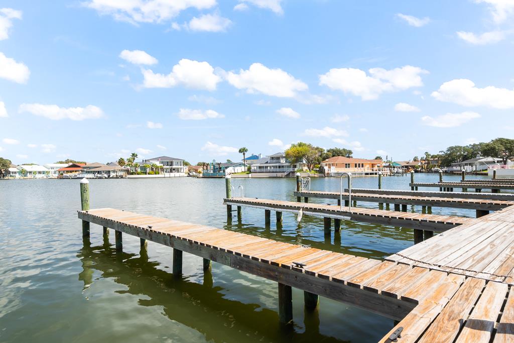 2515 Bayhouse Dr.
