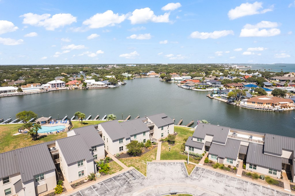 2515 Bayhouse Dr.