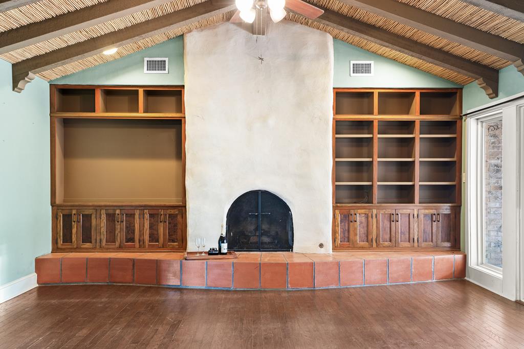 749 Meadowbrook