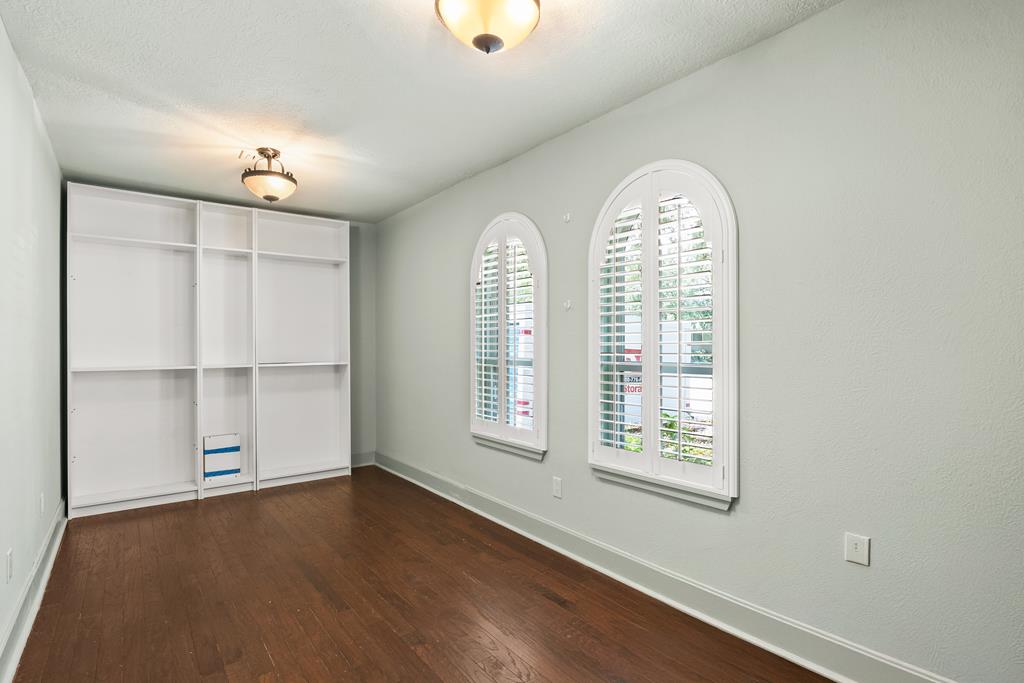 749 Meadowbrook