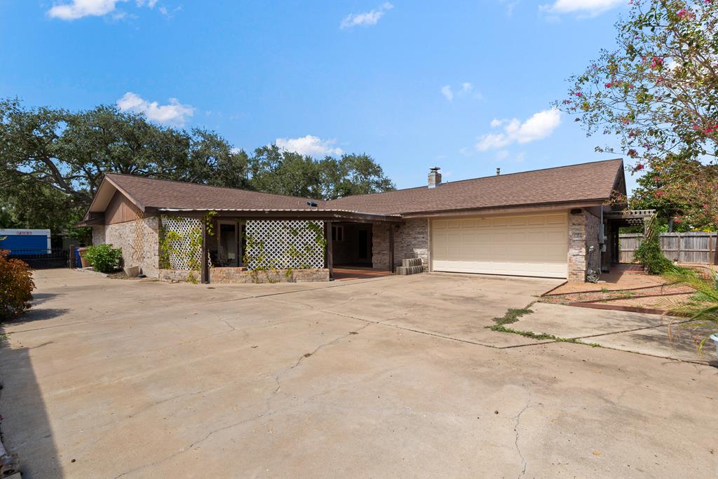 749 Meadowbrook