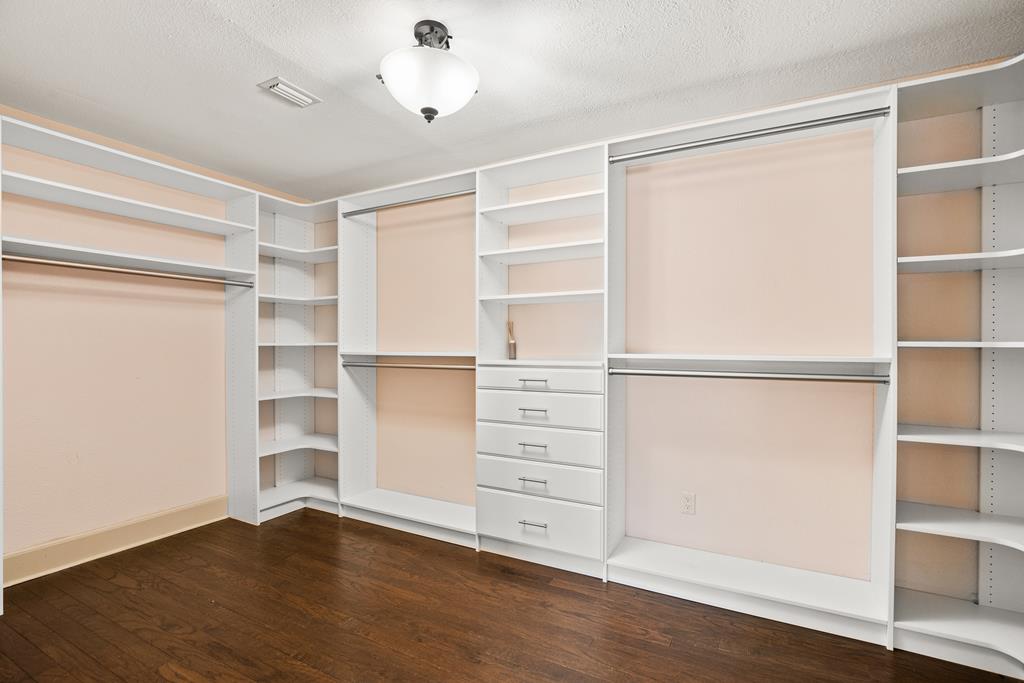 749 Meadowbrook