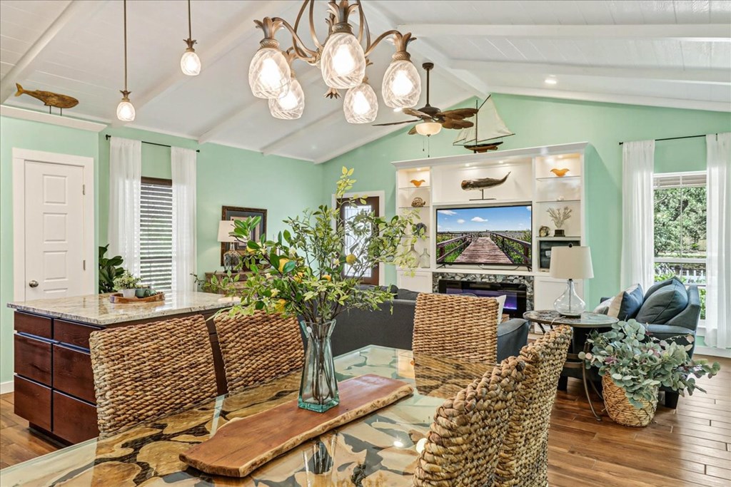 53 Old Cottage Beach