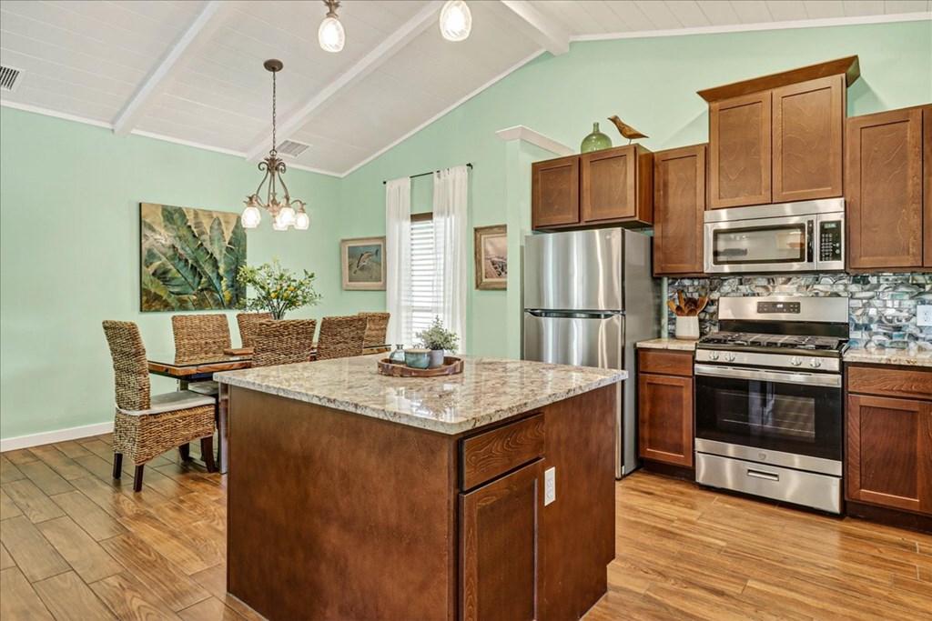 53 Old Cottage Beach