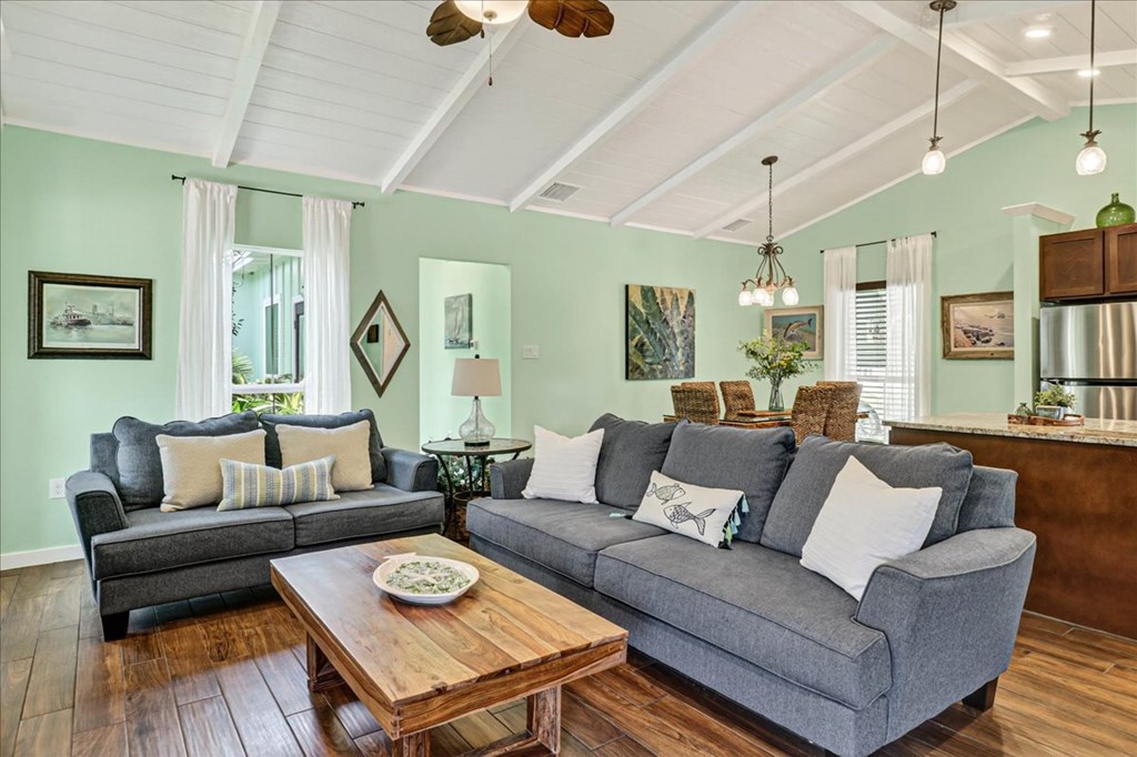 53 Old Cottage Beach