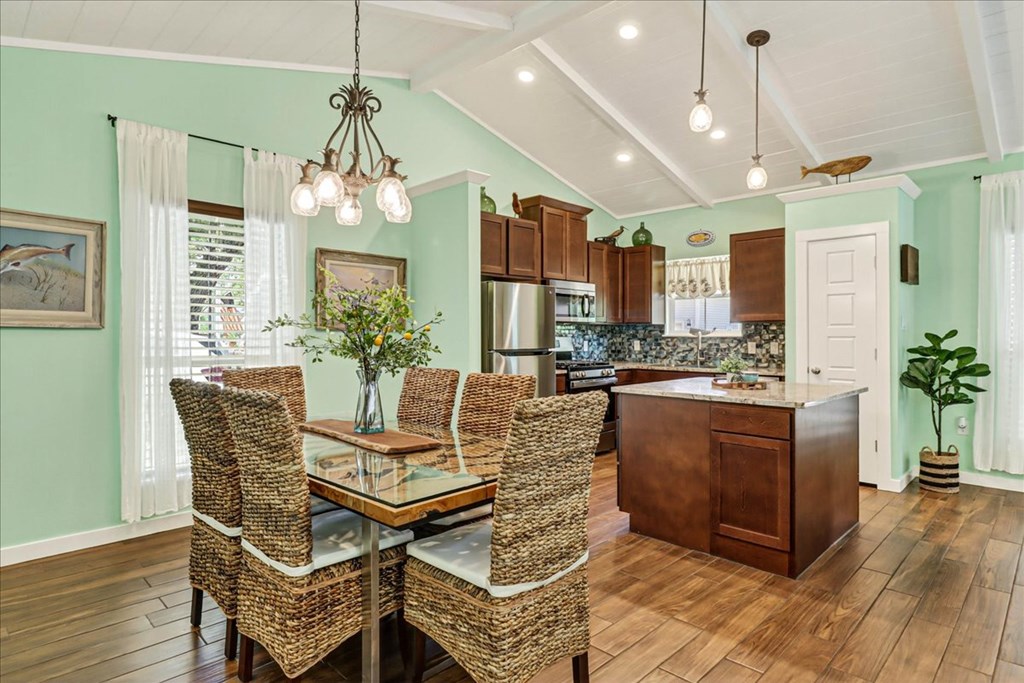 53 Old Cottage Beach