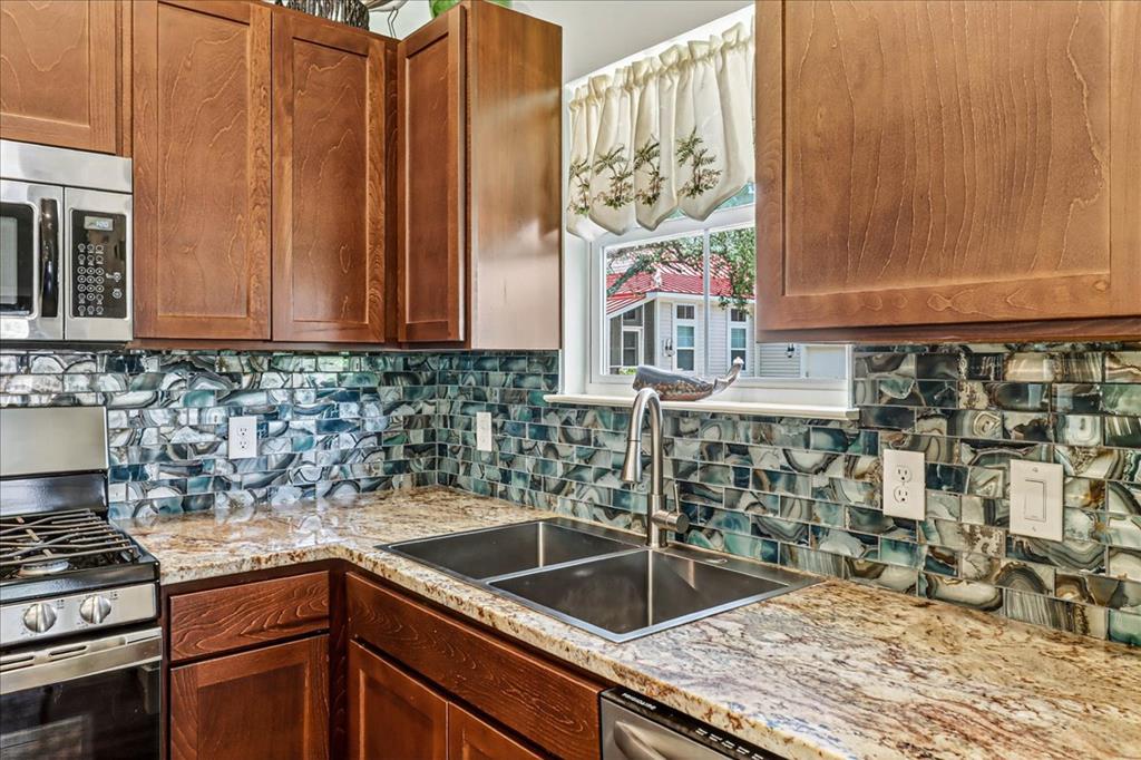 53 Old Cottage Beach