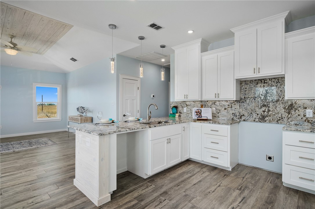508 West Rustic Oak Lane