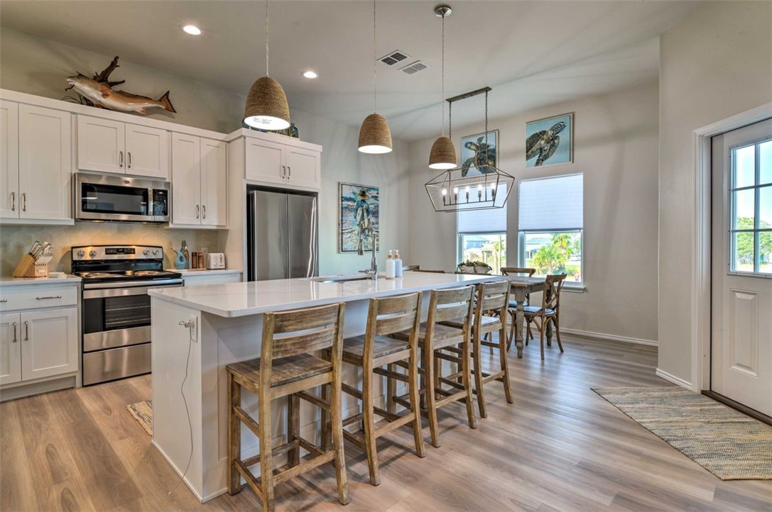 159 Paradise Dr