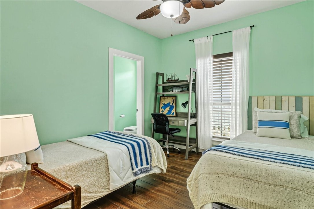 53 Old Cottage Beach