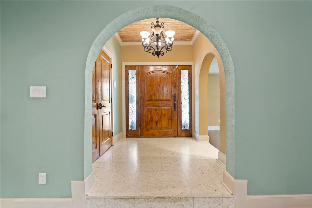 749 Meadowbrook
