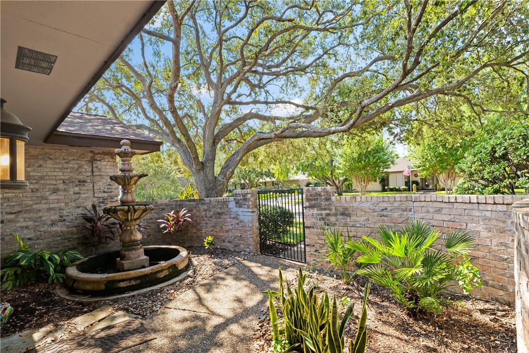 749 Meadowbrook