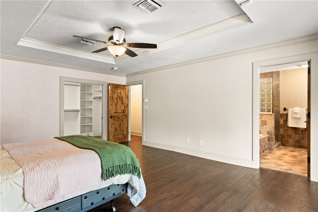 749 Meadowbrook