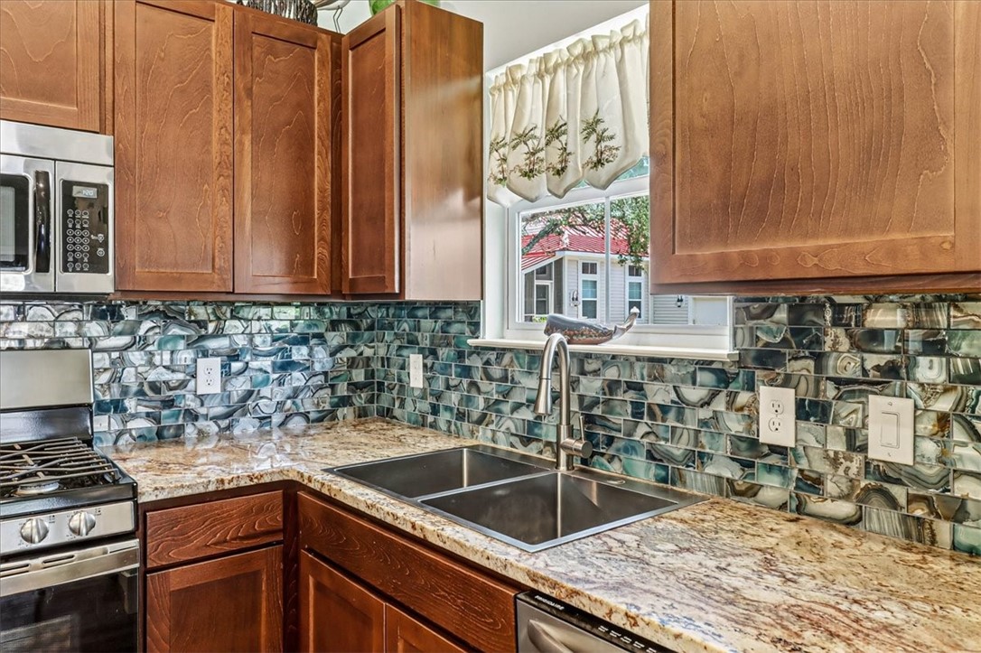 53 Old Cottage Beach