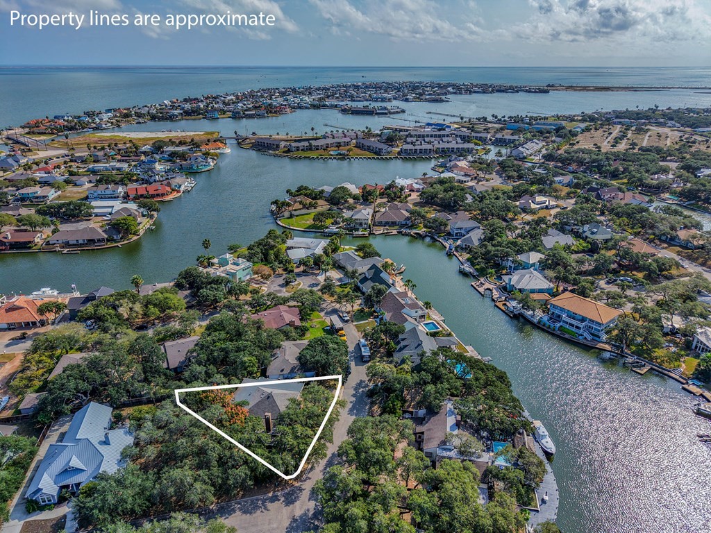 2006 Crescent Drive
