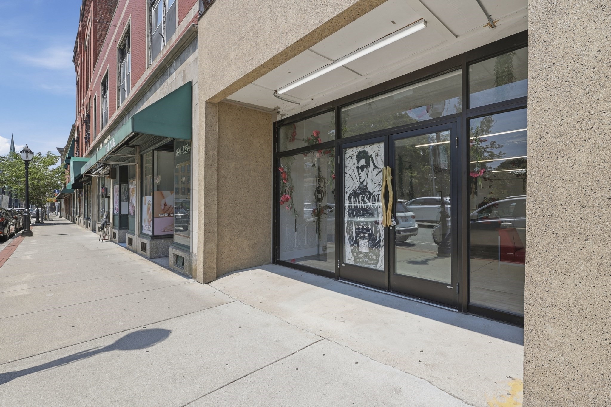 649 Main Street