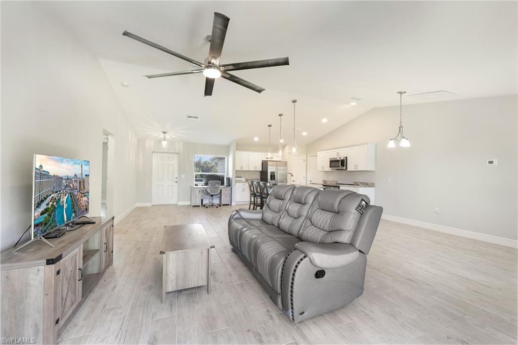 2306 NW 27th AVE