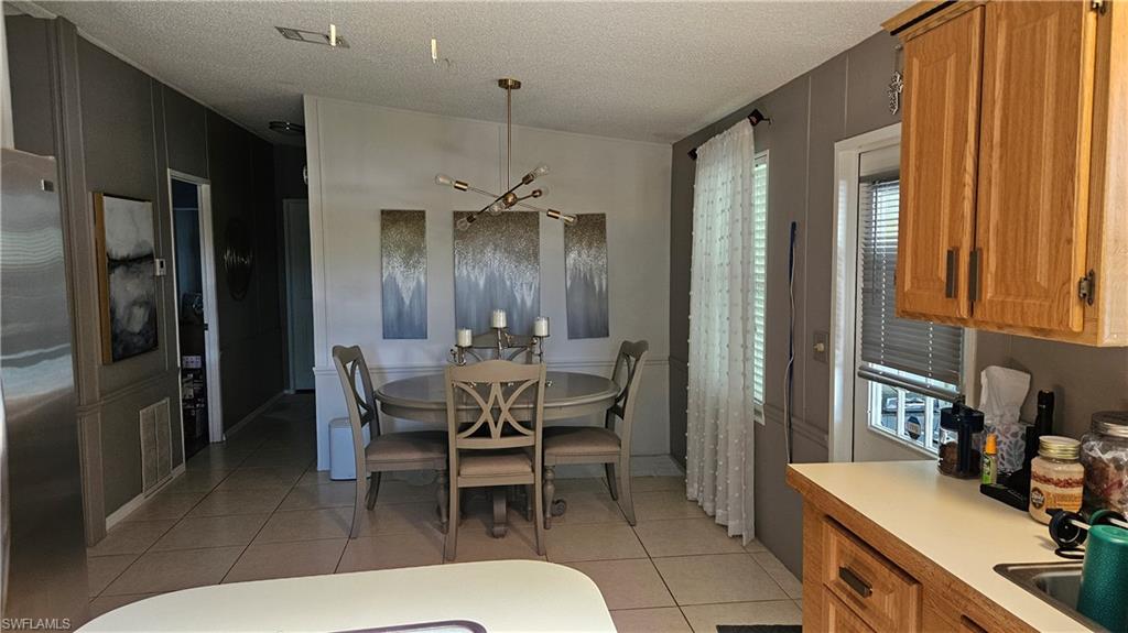1515 Gulf Coast DR