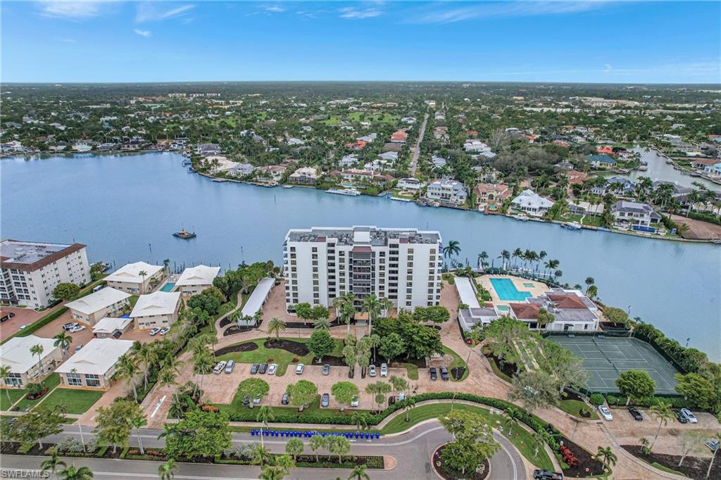 2400 Gulf Shore BLVD N # 603