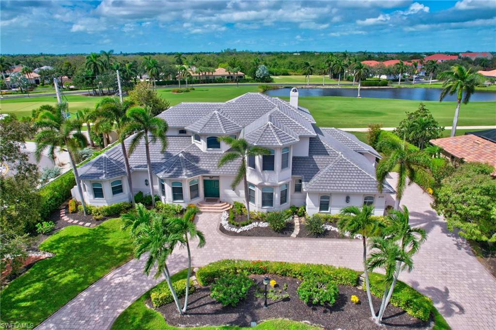 4735 Lighthouse LN
