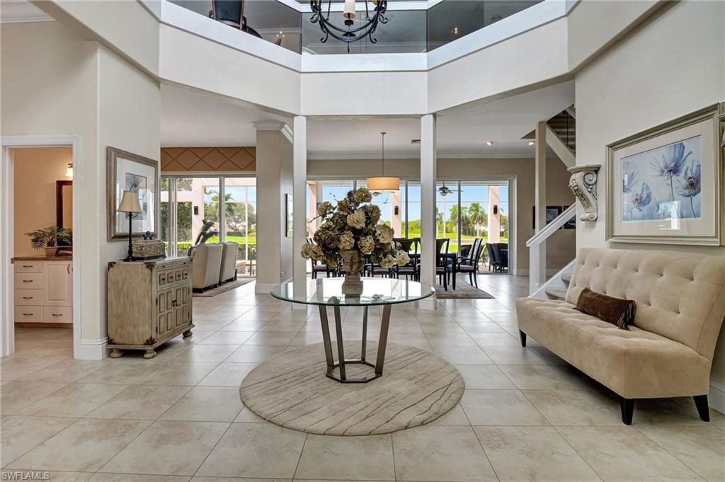 4735 Lighthouse LN